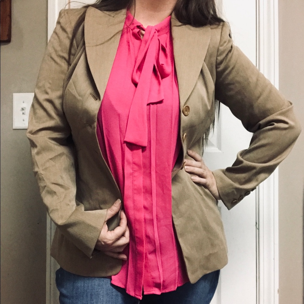 💥SALE💥Anne Klein tan blazer